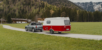 Veilig rijden met de caravan in de bergen